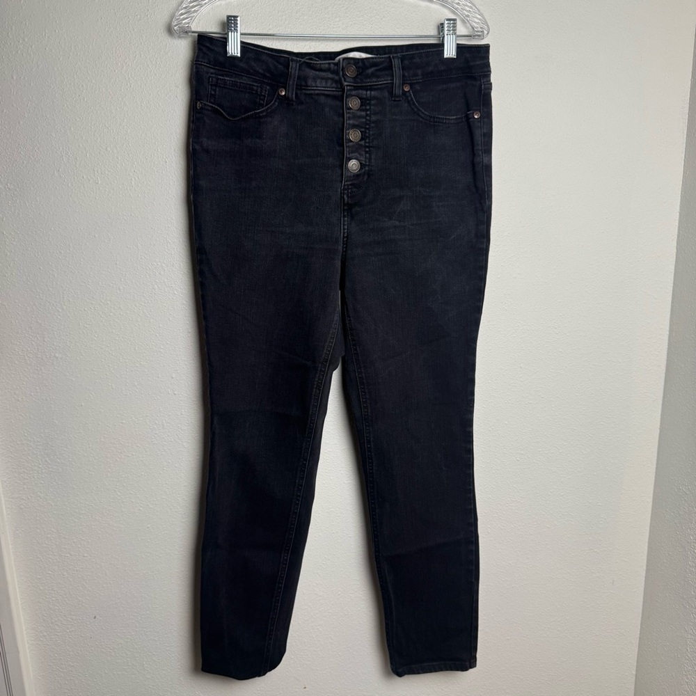 LC Lauren Conrad High Rise Skinny‎  Black button fly  Jeans